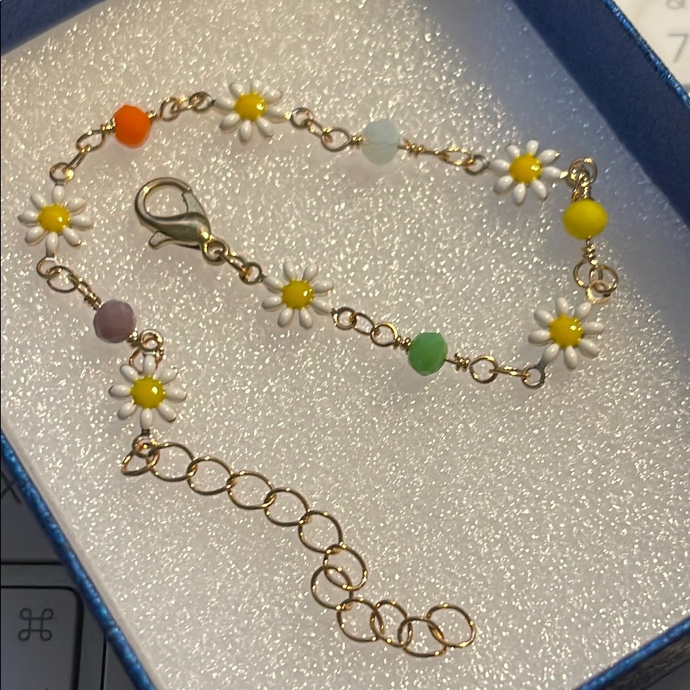 Daisy Charm Bracelet with Multicolor Beads